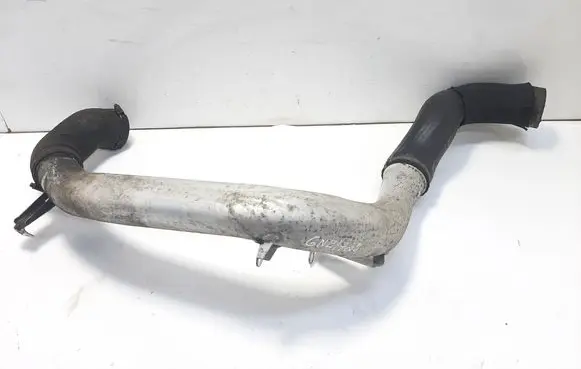 Intercooler hose/pipe