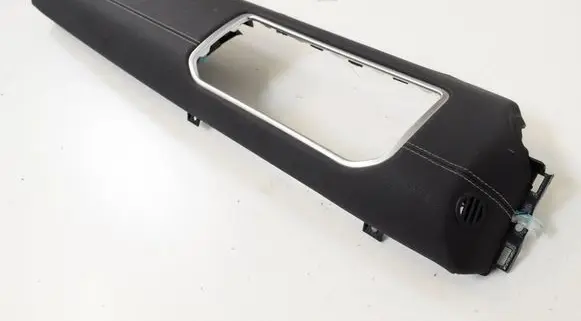 Land Rover Range Rover Evoque L538 Dashboard glove box trim BJ3204268