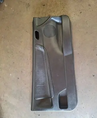 Peugeot 207 CC Front door card panel trim