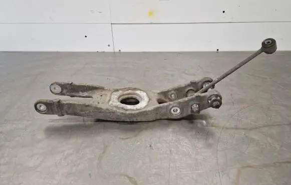 Mercedes-Benz GLC C253 Rear control arm A2053523300 A0029907103
