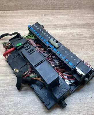 BMW 3 E46 Fuse box set 8364540 8364542