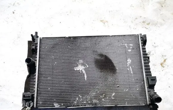 Mazda 3 II Coolant radiator