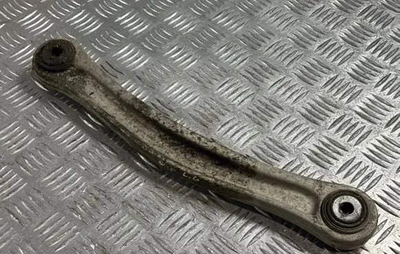 Audi Q7 4L Rear upper control arm/wishbone