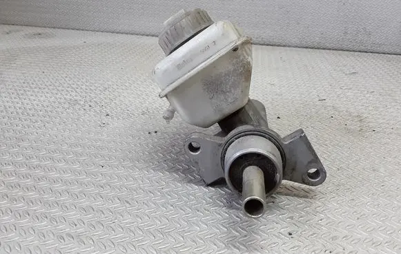 Opel Vectra B Master brake cylinder 5540FBB3
