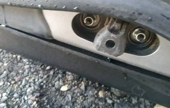 Chrysler 200 Rear door check strap stopper