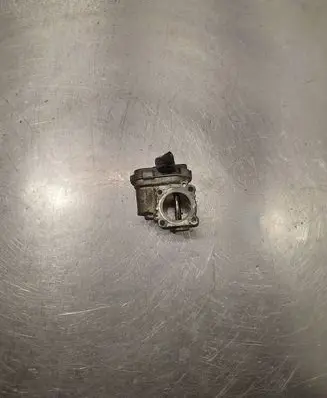 Peugeot 508 Throttle valve 9673534480 28275019