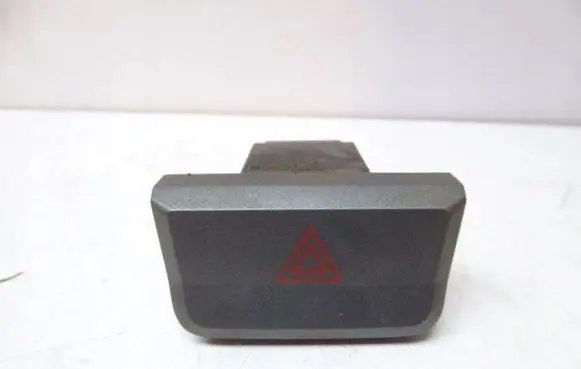Hyundai Accent Hazard light switch 93790-25000