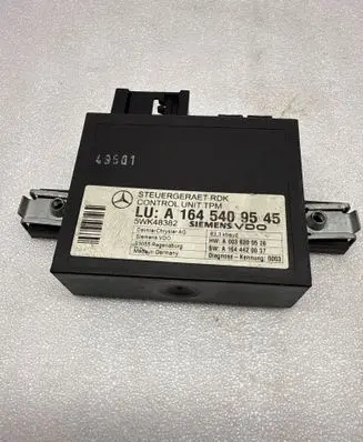 Mercedes-Benz E W211 Tire pressure control unit A1645409545 A0038200526 A1644420037