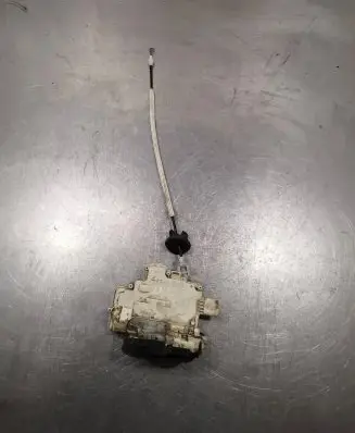 Audi A6 S6 C6 4F Front door lock