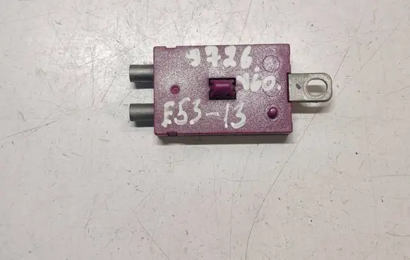 Volvo V60 Aerial antenna amplifier P30761707