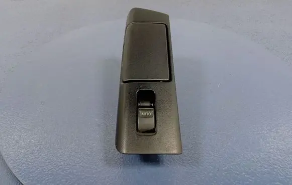 Lexus GS 300 400 430 Car ashtray 74271-30220