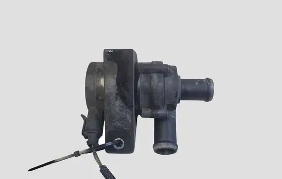 Volvo V40 Electric auxiliary coolant/water pump 30950000