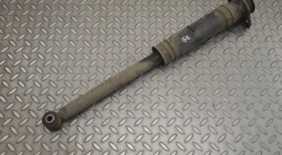 Rear shock absorber/damper