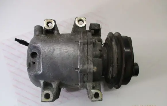 Isuzu D-Max Air conditioning (A/C) compressor (pump) 8980839230 4JJ1
