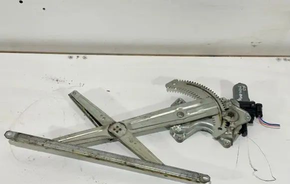 Mitsubishi Outlander Front door window regulator with motor