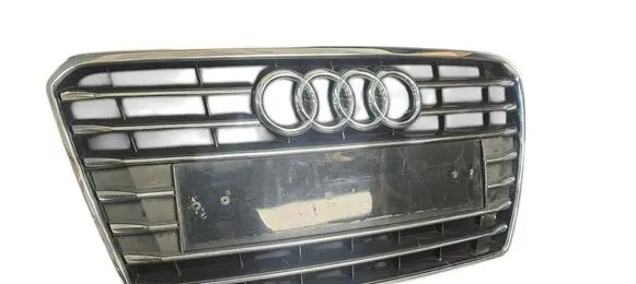 Audi A7 S7 4G Front bumper upper radiator grill 4G8853651
