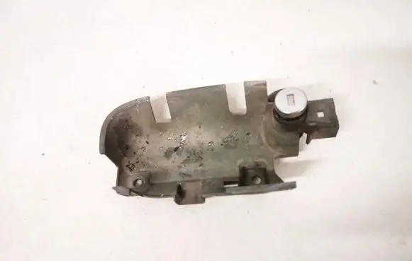 Volvo S40, V40 Front door lock (next to the handle) 