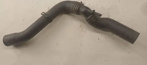 Volkswagen Golf IV Engine coolant pipe/hose 1J0121087B