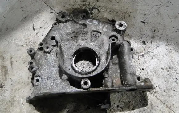 Audi A6 S6 C5 4B Timing chain cover 059103153