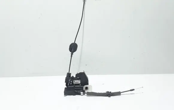 Renault Megane IV Front door lock 805032429R