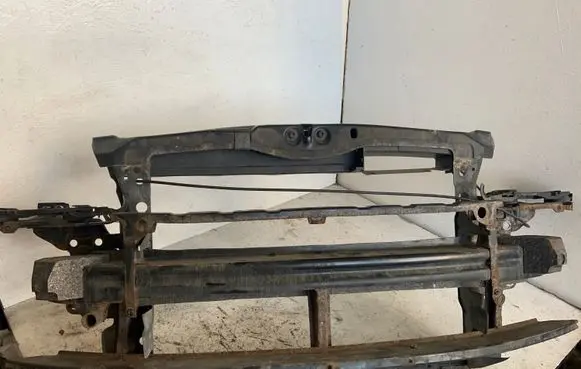 Skoda Octavia Mk2 (1Z) Radiator support slam panel