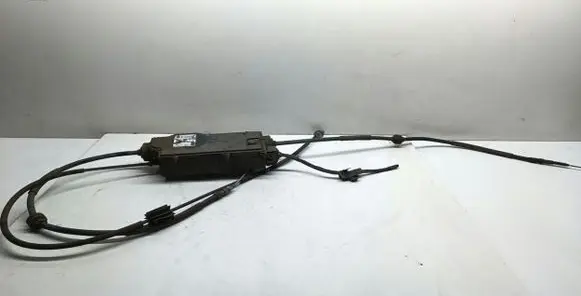 BMW X5 E70 Hand brake control module 6779451 P6779451