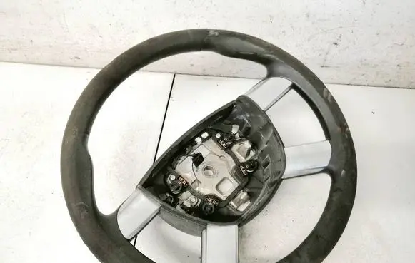 Ford Focus Steering wheel 30347735