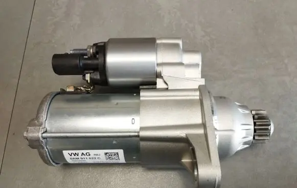 Volkswagen Touran III Starter motor 0AM911022C 0001179608