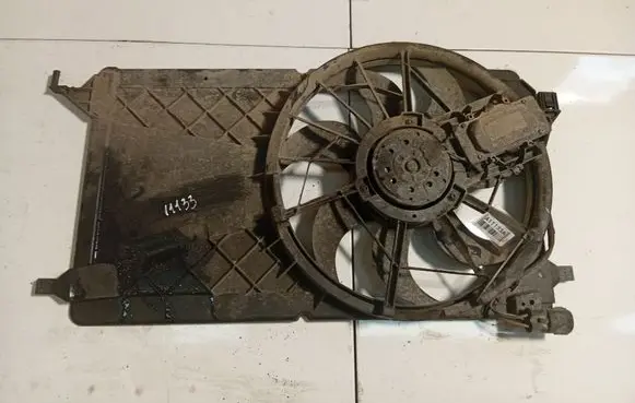 Ford C-MAX I Radiator cooling fan shroud 