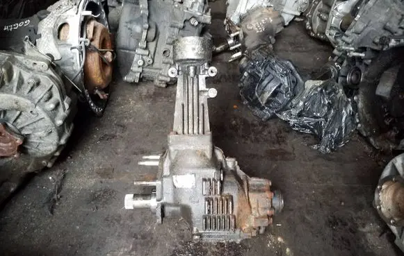 Toyota RAV 4 (XA20) Gearbox transfer box case