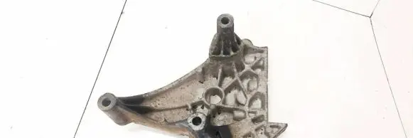 Volkswagen Golf VI Engine mounting bracket 06F199207Q