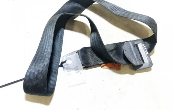 Middle seatbelt (rear)