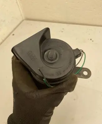 KIA Sorento Horn signal e30055306