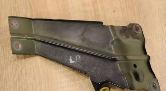 Opel Antara Fender mounting bracket