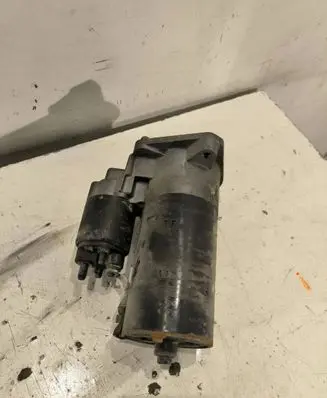 Volvo V70 Starter motor 1005831253