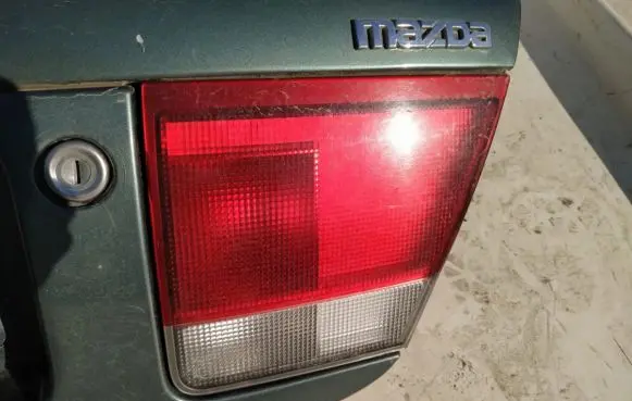 Mazda 626 Tailgate rear/tail lights