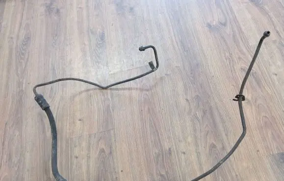 Power steering hose/pipe/line
