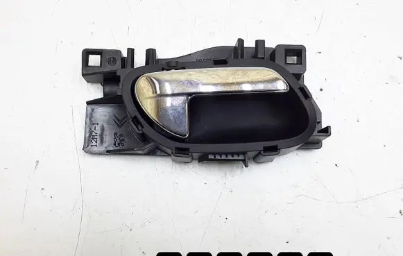 Peugeot 308 Loading door interior handle 9660525380