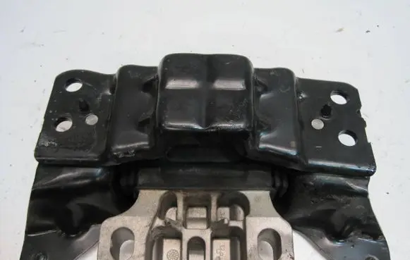 Seat Altea Engine mount bracket 5Q0199555BG