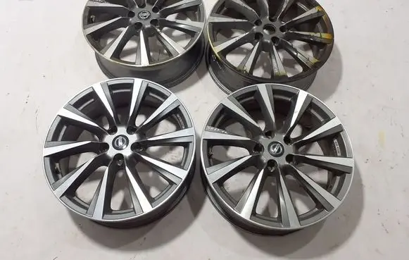 Nissan Qashqai R19 alloy rim