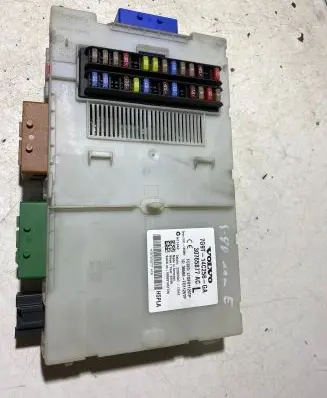 Volvo S80 Fuse module 7G9T14C256GA 30765877AC 3659AF01125TP