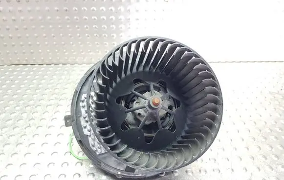 Volkswagen Golf V Heater blower motor/fan resistor S25144752 3C0907521F