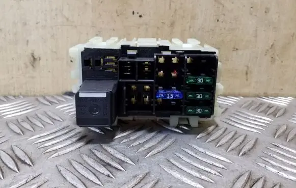 Volvo S60 Fuse module 6G9T14K131AB