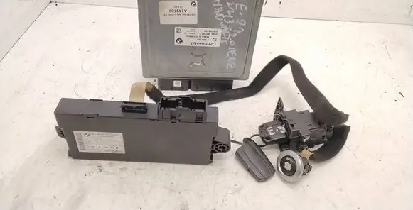 Engine ECU kit and lock set