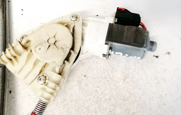 Dodge Caliber Front door window regulator motor
