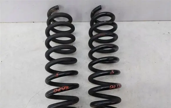 BMW 3 E90 E91 Rear coil spring 