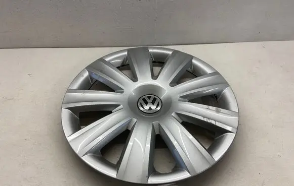 Volkswagen Sharan R16 wheel hub/cap/trim 7N0601147