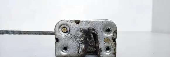 Mitsubishi Pajero Tailgate/trunk/boot lock/catch/latch