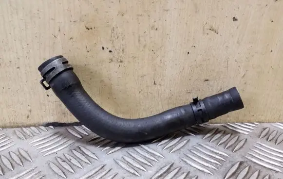 Volkswagen Tiguan Engine coolant pipe/hose 3C0121058AR