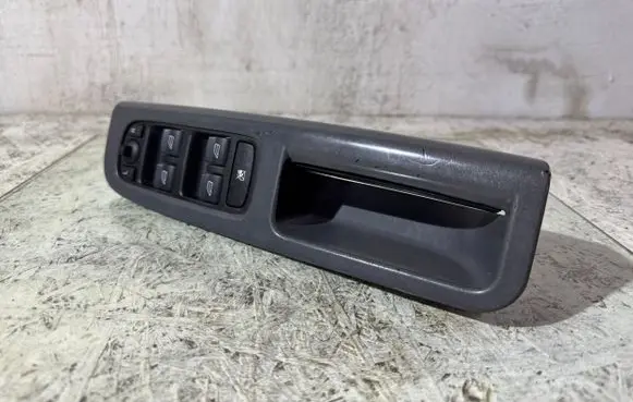 Volvo V50 Electric window control switch 30710787 03451100 30710788